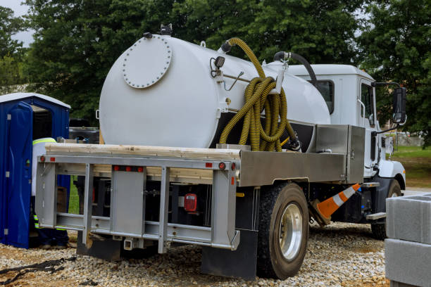Best Portable restroom trailer rental  in Greenville, IN